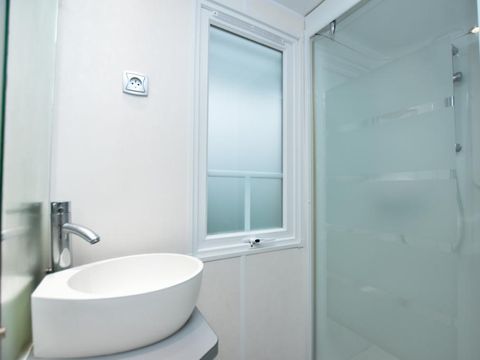 Mobilhome 4 personnes - Gamme Confort – - 2 chambres