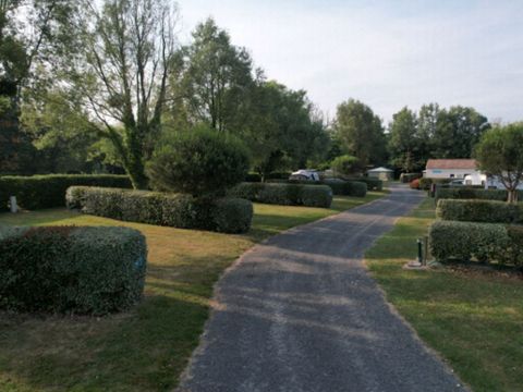 Emplacement - Nu Grand Confort