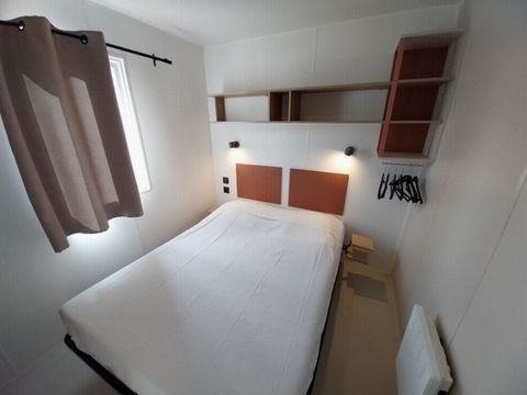 MOBILHOME 10 personnes - Gamme PREMIUM – 4 ch – 10 pers – 2 SDB