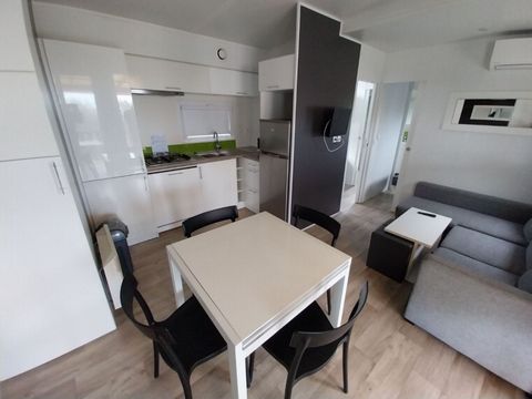 MOBILHOME 6 personnes - Gamme PREMIUM SPA – 3 ch – 2 SDB – 6 pers - Climatisation