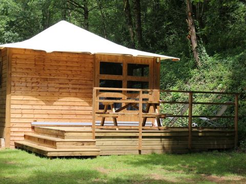 HÉBERGEMENT INSOLITE 5 personnes - CABANE LODGE BALI