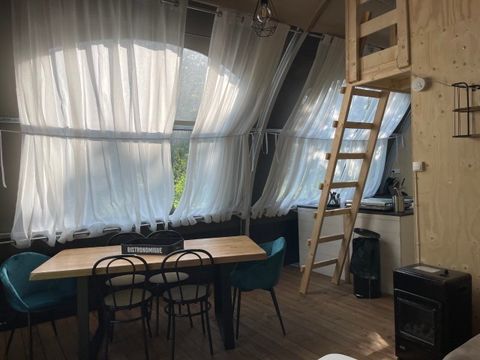 HÉBERGEMENT INSOLITE 6 personnes - LODGE BIG OAK XXL