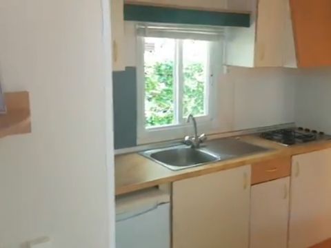 Mobilhome 5 personnes - Mobil-home Mésange 27m² , Terrasse couverte
