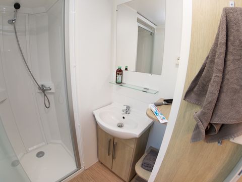 MOBILHOME 8 personnes - CONFORT Mobil home 3ch. EMBRUNS (2017) 30m² + Terrasse semi couverte 6/8 pers