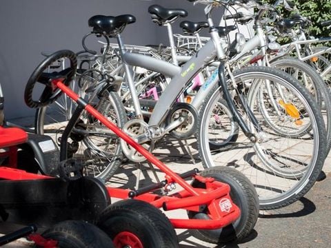 Camping Les Cyprès - Camping Vendée