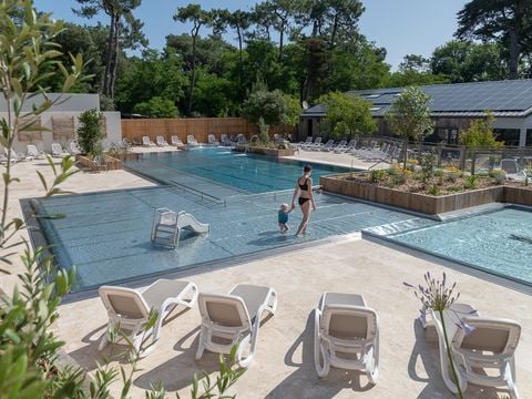 Camping Les Cyprès - Camping Vandea