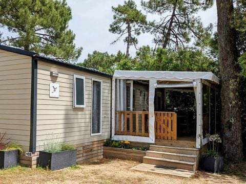 Mobilhome 6 personnes - 102 - 3 chambres - 2 salles de bain