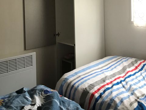 MOBILHOME 6 personnes - 051 - 3 chambres