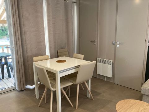 MOBILHOME 6 personnes - 052 - 3 chambres