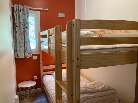 CHALET 6 personnes - 046 - 3 chambres