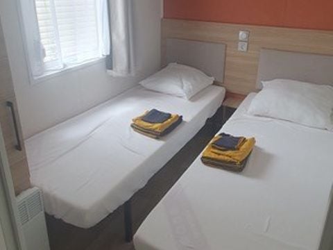 Mobilhome 6 personnes - 026 - 3 chambres - 2 salles de bain