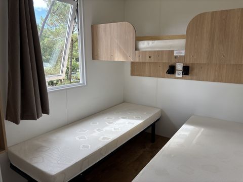 Mobilhome 5 personnes - 152 - 2 chambres - 1 salle de bain