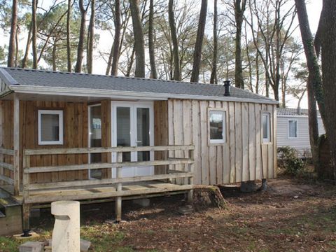 MOBILHOME 4 personnes - POMME DE PIN