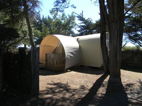 HÉBERGEMENT INSOLITE 4 personnes - Coco sweet- Kon Tiki - 2 chambres - 16m² 4 pers