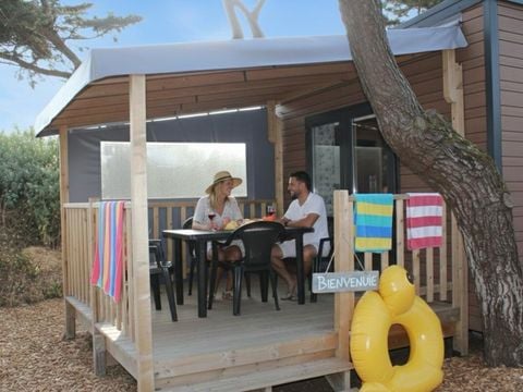 MOBILHOME 2 personnes - Mobil-home Tiki Lodge - 1 chambre - 19.50² 2 pers