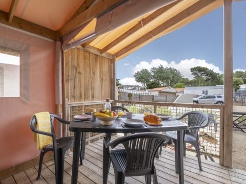 TENTE TOILE ET BOIS 5 personnes - Sahari Lodge 2chambres - sans sanitaires - 19m² 2/5 pers