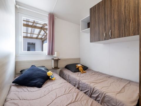 MOBILHOME 5 personnes - Confort 2chambres 28m² 4/5 pers.