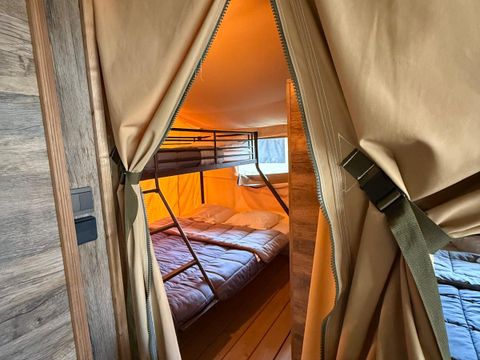 Tente en toile et en bois 5 personnes - Kabane Lodge 34 m²