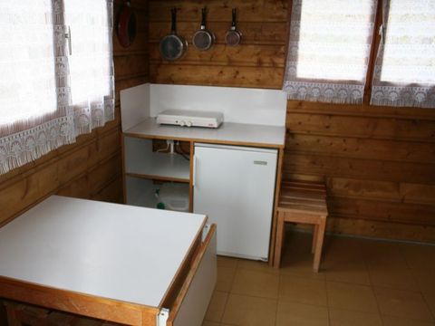 CHALET 2 personnes - CABANE (Sans sanitaires)