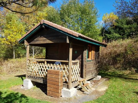 CHALET 2 personnes - CABANE (Sans sanitaires)
