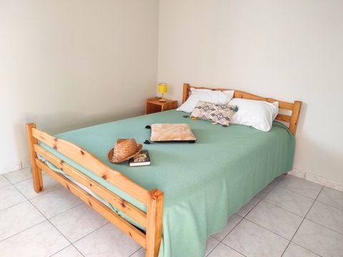 GÎTE 5 personnes - Gîte N°1 chambre 38m²