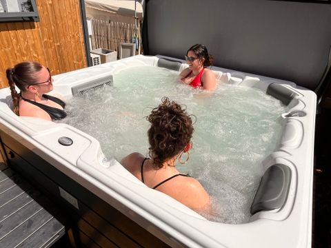 MOBILHOME 6 personnes - Mobil home Privilège 3 37m² 2 salles de bain avec Spa