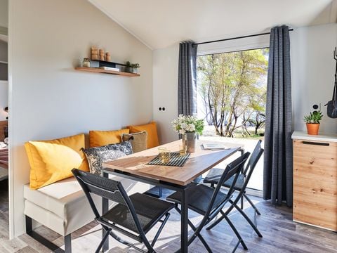 MOBILHOME 5 personnes - Mobil-home | Comfort | 2 Ch. | 5 Pers. | Terrasse surélevée