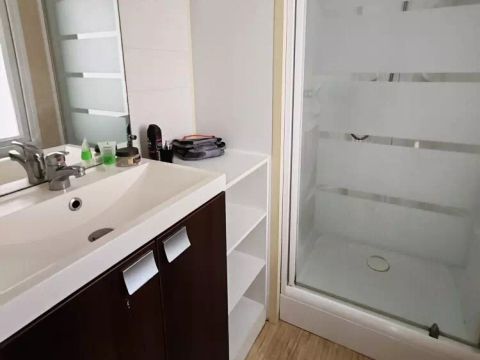 MOBILHOME 6 personnes - 4 Pièces 6 personnes + TV