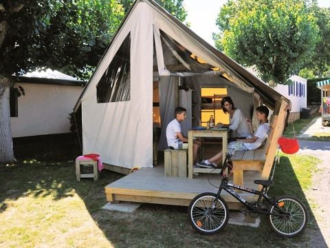 BUNGALOW TOILÉ 4 personnes - Junior 2 chambres 17m² - sans sanitaires