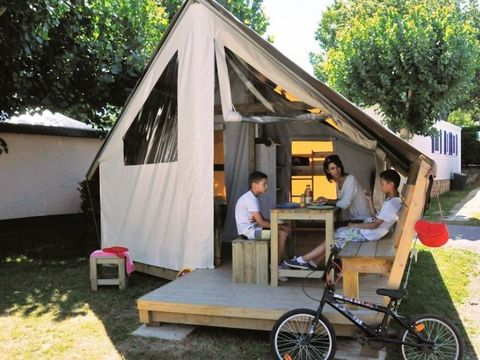 BUNGALOW TOILÉ 4 personnes -  Junior 2 chambres 17m² - sans sanitaires