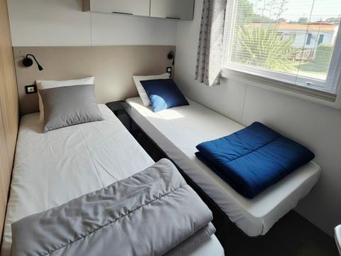 MOBILHOME 8 personnes - C-Quatro - 4 chambres