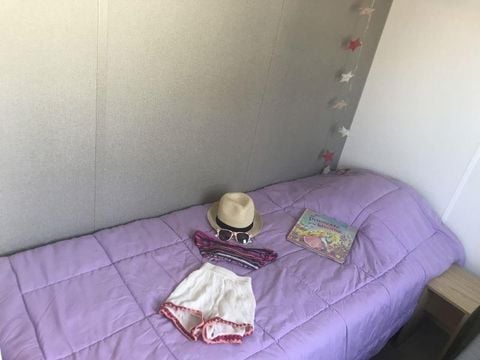 Mobilhome 6 personnes - C- Mobil-home Caraïbes - 2 chambres