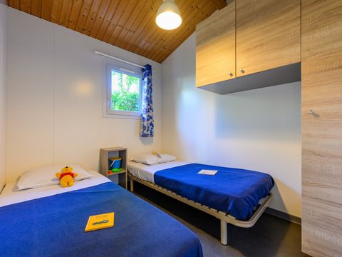 Chalet 4 personnes - CHALET CONFORT 2ch. - 35m2 - terrasse intégrée 4 pers