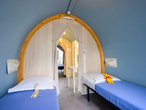 Tente en toile et en bois 4 personnes - TENTE COCO SWEET 2 chambres - 16m2 - auvent toilé 4 pers