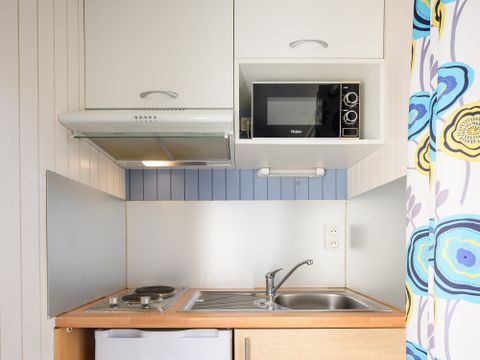 Chalet 4 personnes - D/ CHALET CONFORT 1 chambre - 25m2 - terrasse parasol 4 pers