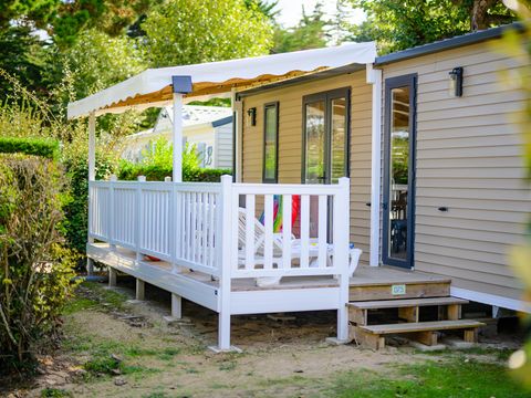 Mobilhome 6 personnes - D/ COTTAGE CONFORT 3 ch. 6 pers. - 35m2 - terrasse couverte 6 pers