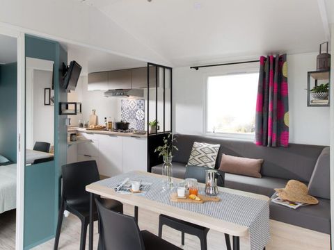 Mobilhome 4 personnes - COTTAGE CONFORT 2 chambres - 30m2 - terrasse parasol 4 pers