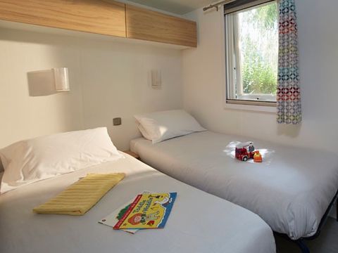 MOBILHOME 6 personnes - Mobile Home Classic | 3 Ch. | 6 Pers. | Terrasse Surélevée
