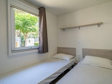 Bungalow 6 personnes - Mobil-home | Comfort | 3 Ch. | 6 Pers. | Terrasse surélevée | Clim.