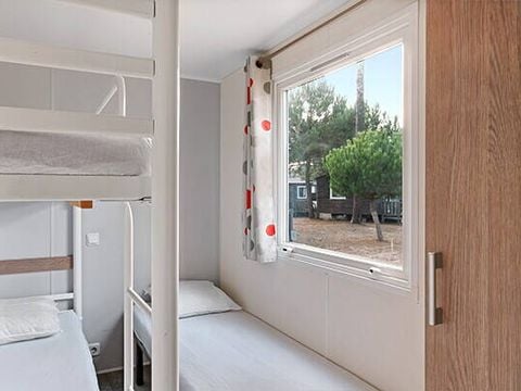 Bungalow 5 personnes - Mobil-home | Comfort | 2 Ch. | 5 Pers. | Terrasse simple | Clim.
