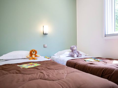 MOBILHOME 6 personnes - Mobil-home | Premium Exclusive | 3 Ch. | 6 Pers. | Terrasse surélevée | 2 SDB | Clim. | TV