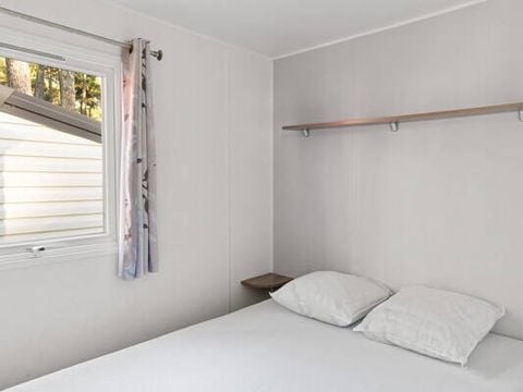Mobilhome 3 personnes - Mobil-home | Classic | 2 Ch. | 3 Pers. | Terrasse surélevée non couverte | 1 SDB