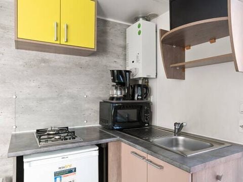 Mobilhome 3 personnes - Mobil-home | Classic | 2 Ch. | 3 Pers. | Terrasse surélevée non couverte | 1 SDB