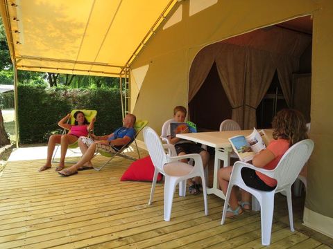 TENTE TOILE ET BOIS 5 personnes - Le Lodge Canada 2ch. 5 pers