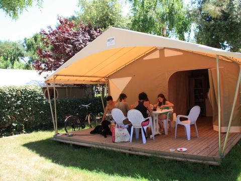 TENTE TOILE ET BOIS 5 personnes - Le Lodge Canada 2ch. 5 pers