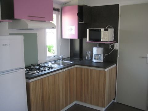 MOBILHOME 6 personnes - Confort - 3 chambres - Plancha
