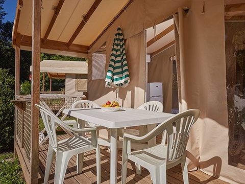 Tente en toile et en bois 5 personnes - Eco Lodge | 2 Ch. | 4/5 Pers. | Sans SDB