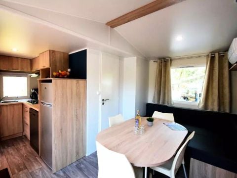 MOBILHOME 6 personnes - Mobil Home 4 Pièces 6 Personnes Climatisé + TV
