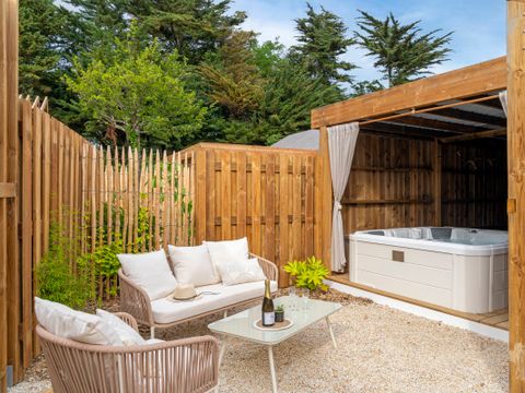 VILLA 5 personnes - Villas du Bois Marin - spa 2/5 pers