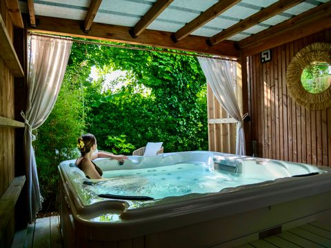 VILLA 5 personnes - Villas du Bois Marin - spa (D) 2/5 pers